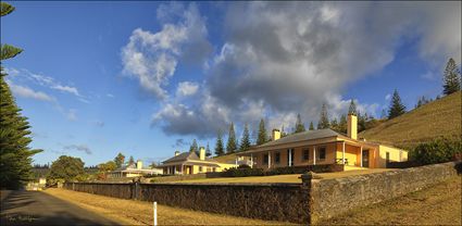 Quality Row - Norfolk Island - NSW T (PBH4 00 12215)